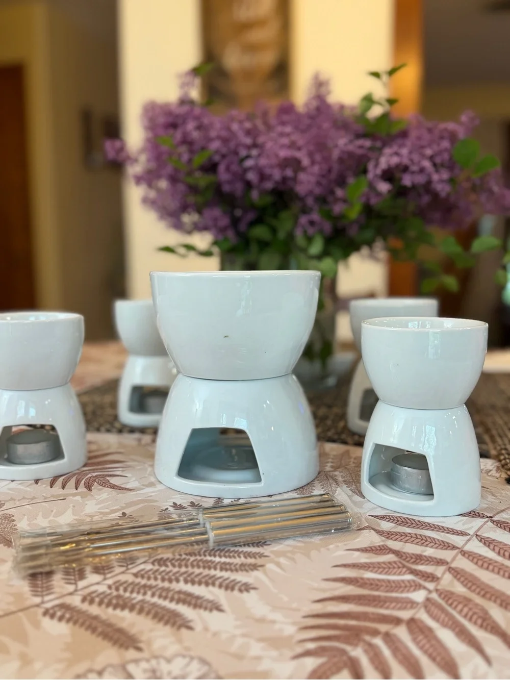 Crate&Barrel White Ceramic Fondue Set with Four Dippers